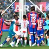 Imagen de Escándalo en San Lorenzo-Huracan: del cabezazo de Gill a las corridas a Caicedo