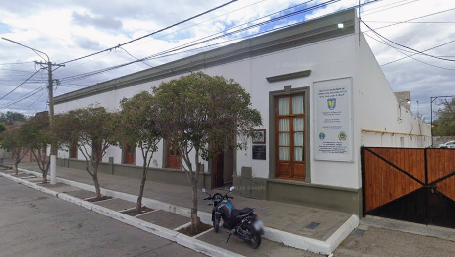 Chubut: un cadete de policía fue golpeado salvajemente por un grupo de compañeros y está grave