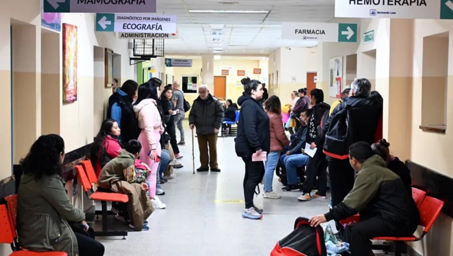 El 20% de los profesionales estarán destinados al hospital Zatti de Viedma. Foto: archivo. 