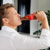 Imagen de Luis Miguel vuelve a Coca-Cola después de 35 años: protagoniza la campaña por los 100 años de la marca en México
