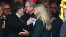 Imagen de Papa León XIV en Argentina: el Gobierno tendrá el primer encuentro formal con la Iglesia para preparar la visita
