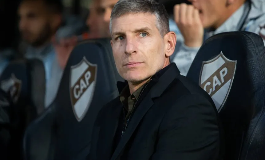 La dirigencia de Platense tendría un acuerdo de palabra con Martín Palermo.