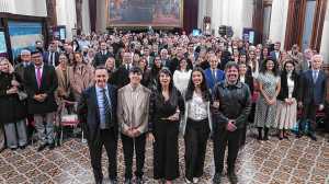 La diputada Lorena Villaverde presentó su libro «Inquebrantable» a sala llena en el Congreso