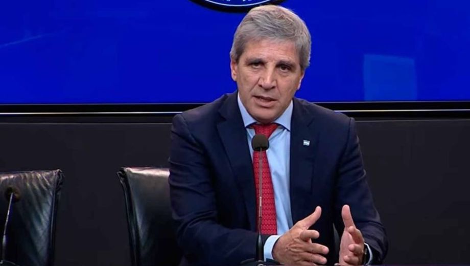 En dólares. Los bancos podrán prestar dólares a empresas que generan pesos.  