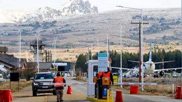 A la cordillera en avión: cuándo salen a la venta los pasajes para volar de Neuquén a Chos Malal y Chapelco