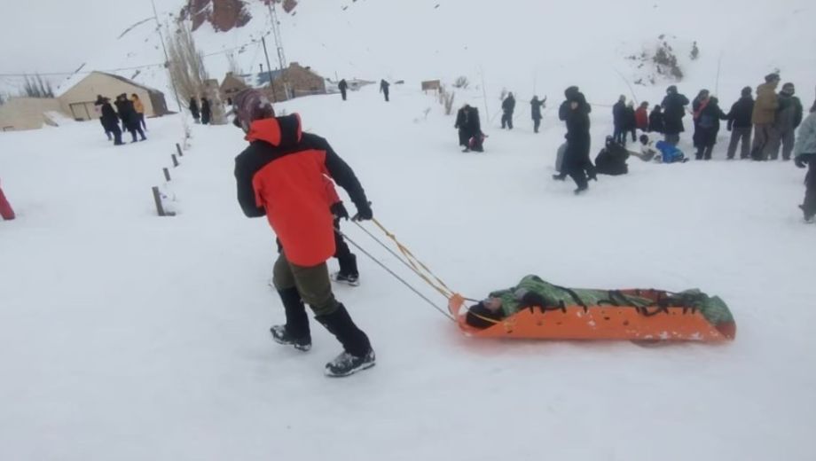 Un operativo especial preventivo Un operativo especial se activó en la alta montaña de Mendoza. Foto: Gentileza NA, 