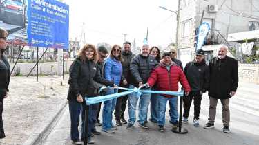 Neuquén inauguró 65 cuadras de asfalto en Islas Malvinas y avanza la pavimentación total del barrio