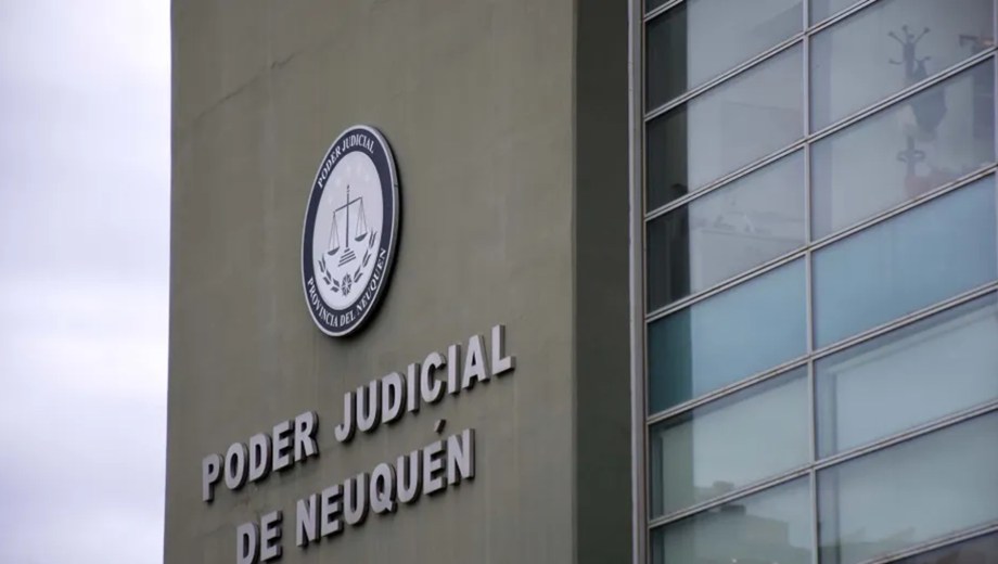 El tribunal que fijó la pena estuvo integrado por tres magistrados y consideró agravantes y atenuantes antes de establecer la condena.

