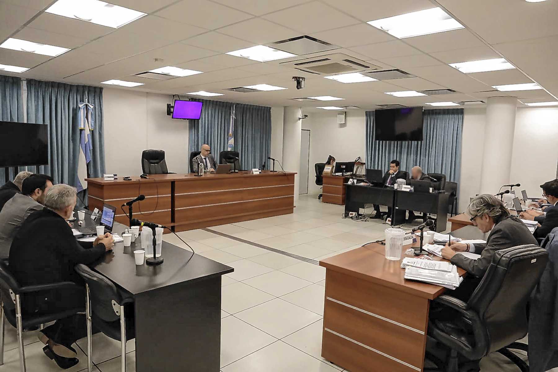 Libertad para dueño de Comarsa y gerentes ante juicio por contaminación en Neuquén