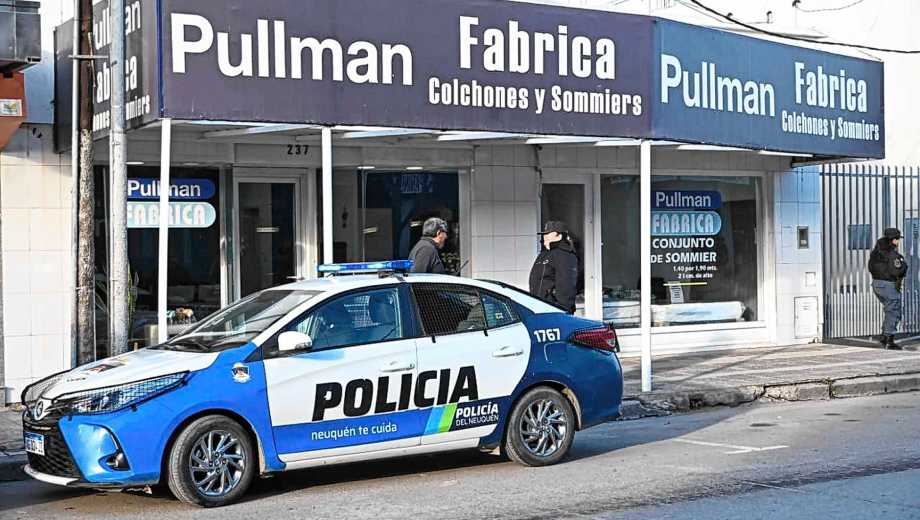 Operativo policial en Neuquén. Foto: Flor Salto