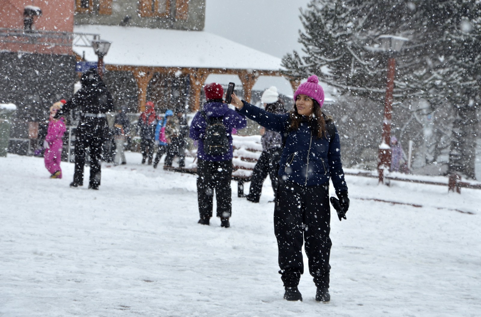 Continúa la ola polar en la Patagonia: intensa nieve y frío en el Alto Valle