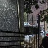 Imagen de Llegó la nieve al Alto Valle: cayeron copos en Neuquén, Plottier y Cinco Saltos tras una jornada de intensas lluvias