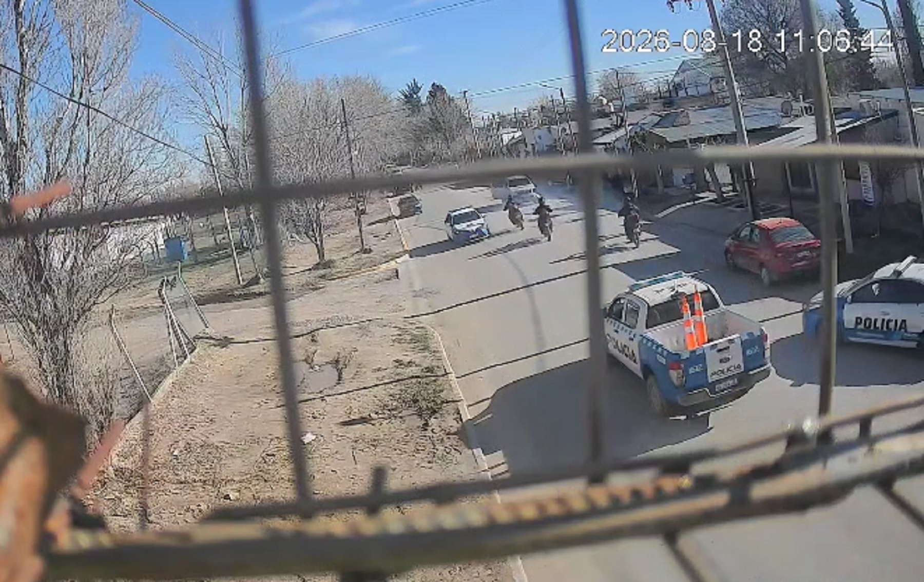 Tiroteo y persecución policial en Neuquén dejó a un policía herido