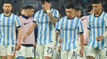 Imagen de Crisis en Racing: la barra visitó a los jugadores en el entrenamiento para «brindar su apoyo»