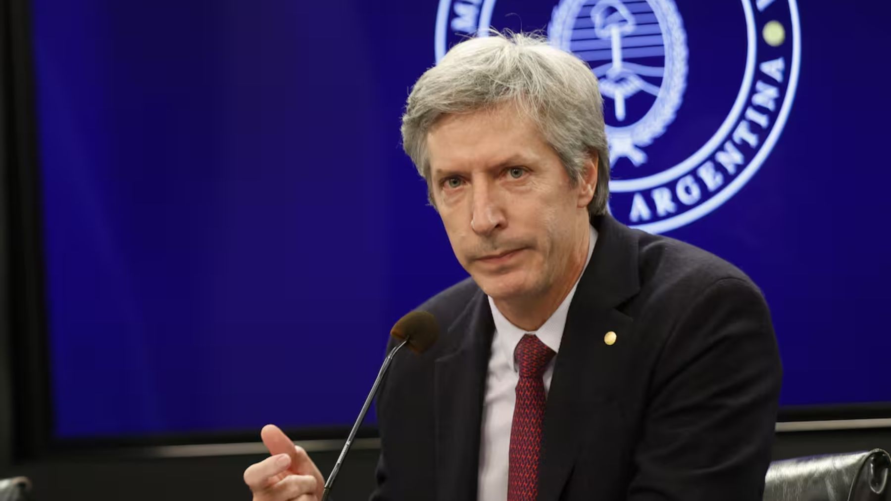 El BCRA implementa cobro con transferencia para créditos, pero hay dudas sobre su eficacia