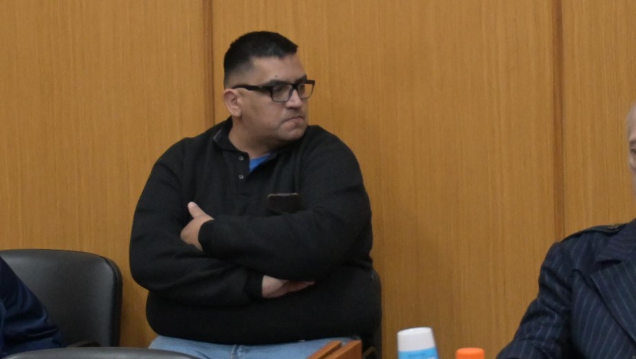 Los magistrados del máximo tribunal provincial desestimaron el planteo de la querella y ratificaron la inhabilitación para el efectivo condenado.