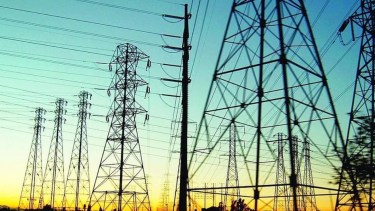 El sistema eléctrico argentino cerró julio con una leve suba de la demanda y una mayor participación hidráulica