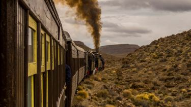 La Trochita, una joya histórica de la Patagonia: cómo es el viaje por la estepa rionegrina desde Jacobacci
