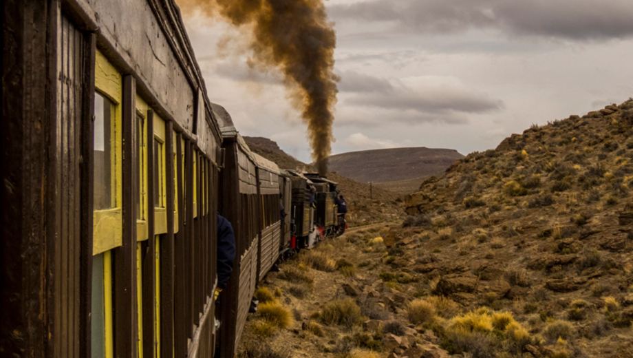 La Trochita, una joya histórica de la Patagonia: cómo es el viaje por la estepa rionegrina desde Jacobacci