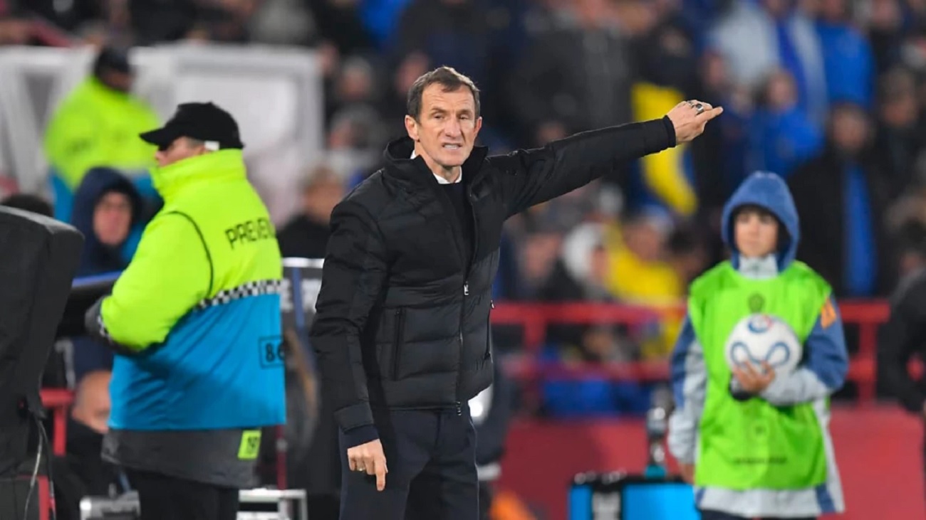 Arruabarrena lamentó no haber podido ampliar la ventaja tras el triunfo de Boca