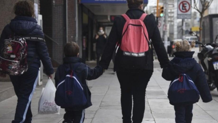 El Gobierno suspendió posibilidad de suspender  "Vouchers Educativos". Foto: NA. 