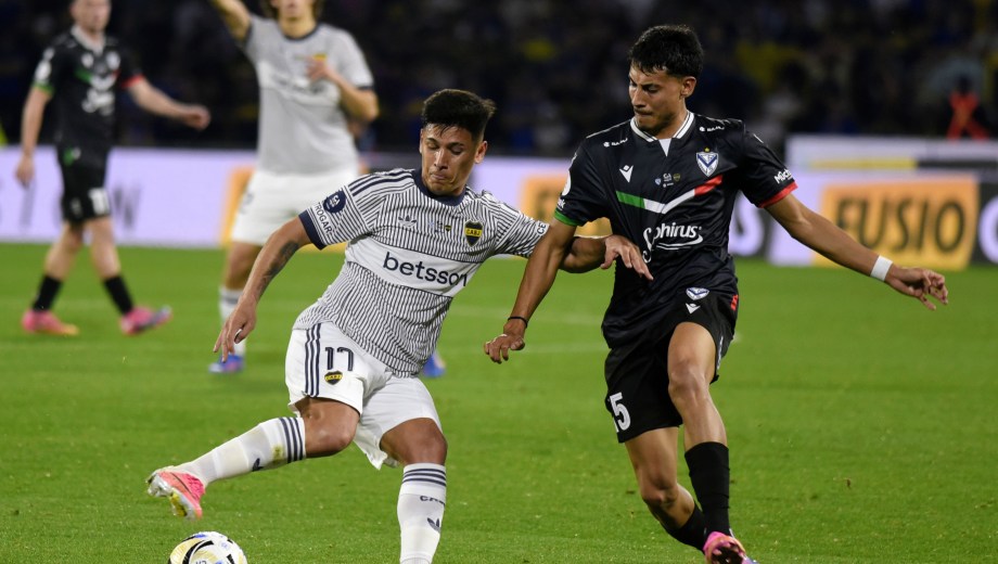 Vélez debe tomar una decisión y AFA amenaza con desafiliar al club de Liniers.

 



Foto: FOTOBAIRES


Octavos de Final. Copa Argentina.