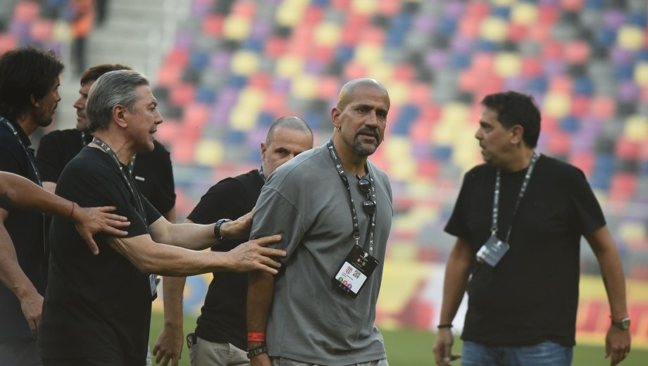 Juan Sebastián Verón explotó contra Darío Herrera luego de la Supercopa Internacional que levantó Rosario Central con polémica. (Foto: FOTOBAIRES)
