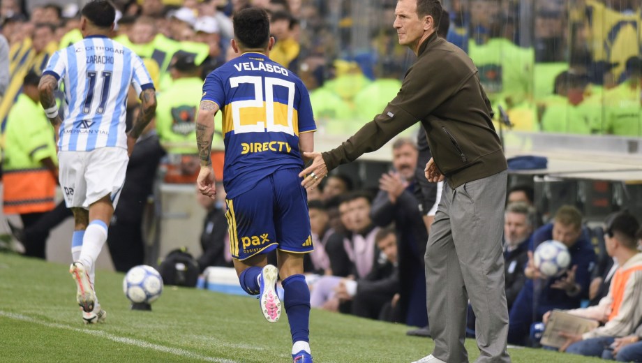 El técnico xeneize define el equipo para recibir a Unión este viernes. Foto: FOTOBAIRES
Cuartos de Final. Copa Argentina.