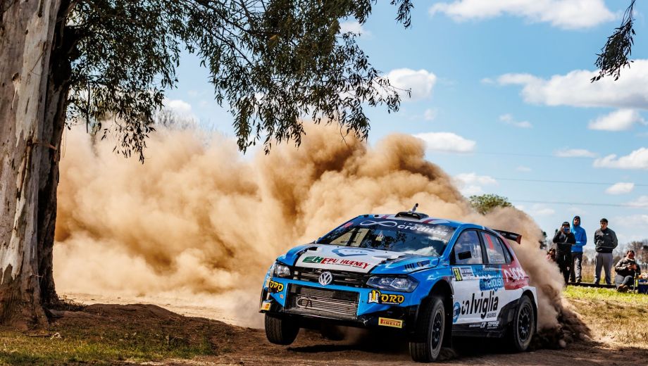 El neuquino había ganado en Madariaga y Plaza Huincul, y ahora repitió en Córdoba. (Rally Argentino)