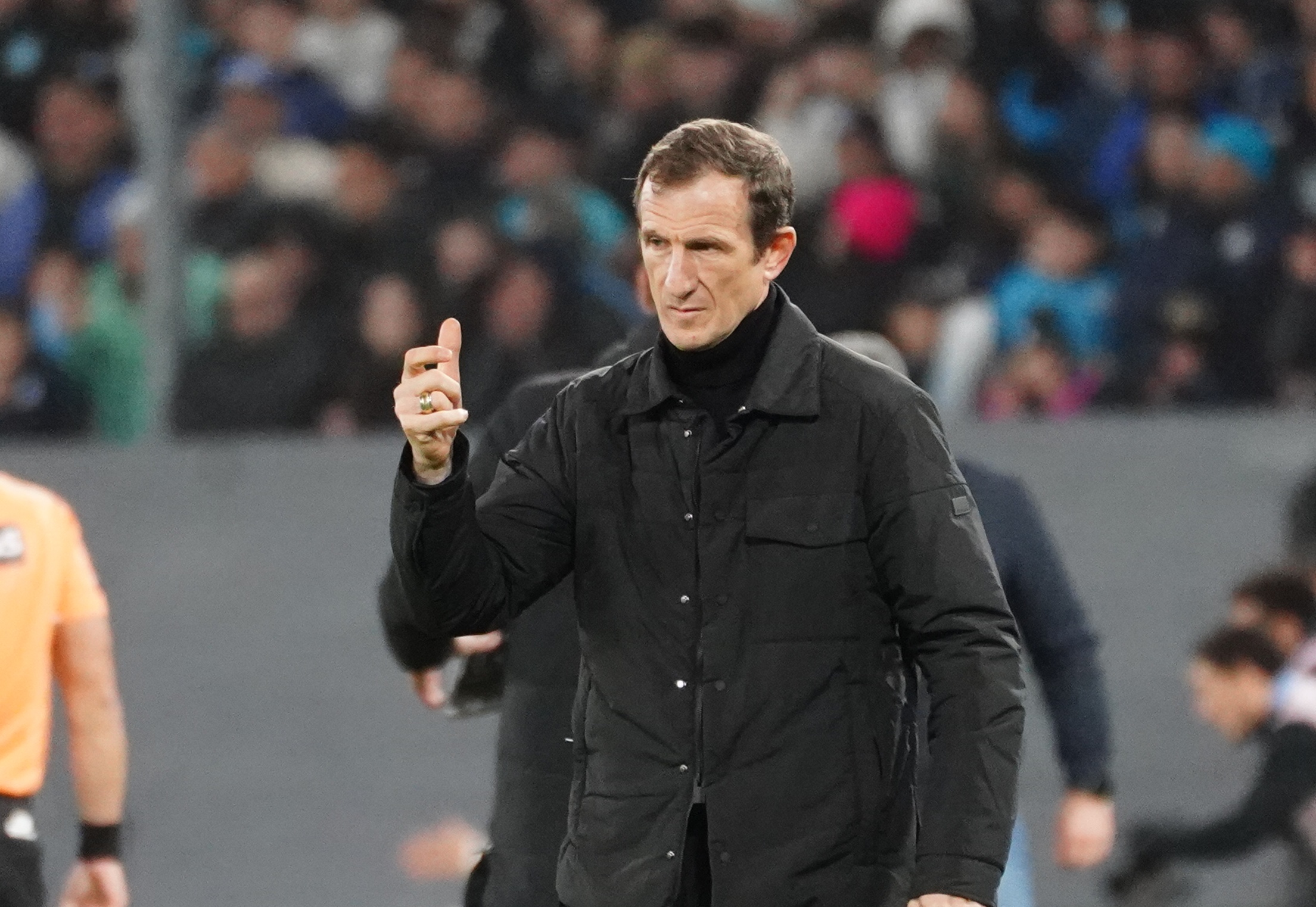 Arruabarrena lamenta empate y se prepara para el cruce con San Pablo