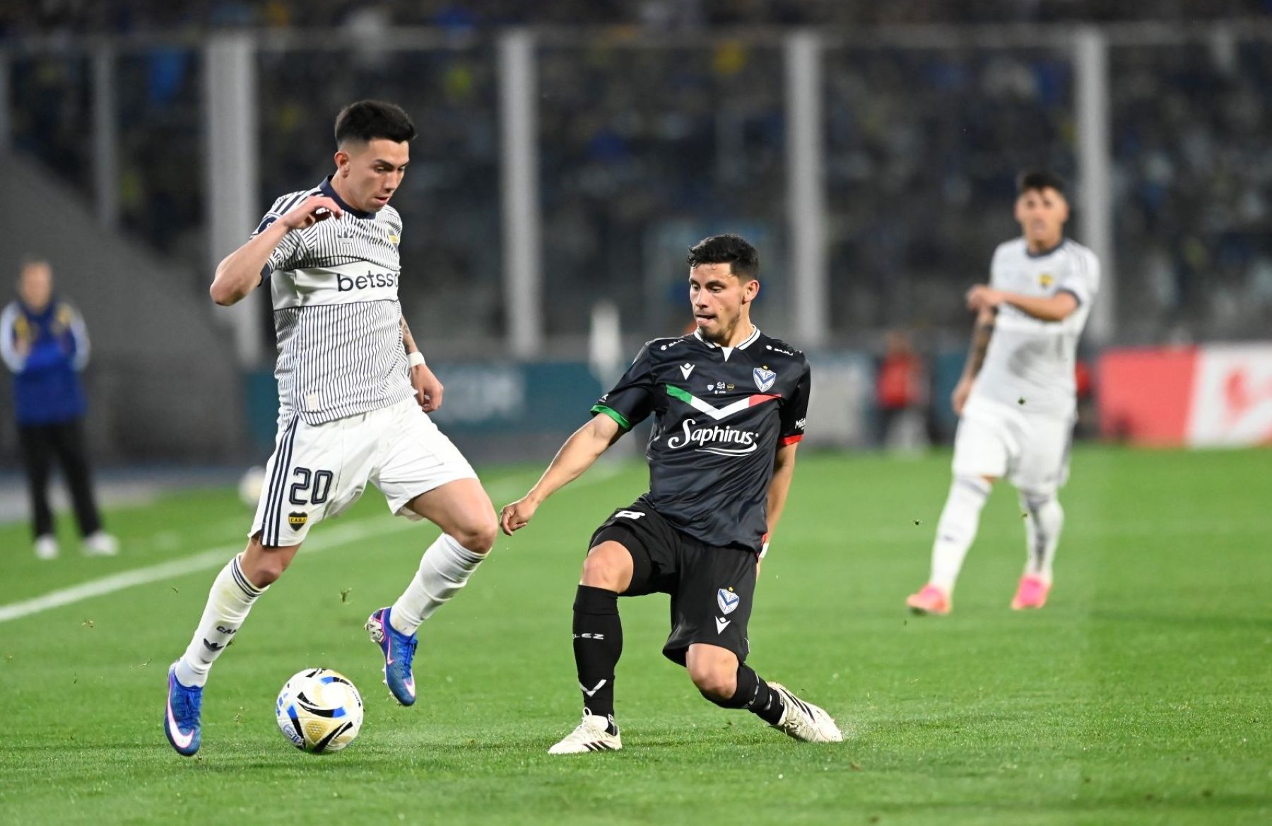 Vélez apela fallo y solicita suspender el partido Boca-Racing de la Copa Argentina