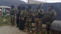 Imagen de Allanaron una vivienda por un ataque a tiros en Bariloche: tres hombres bajo investigación por lesiones graves