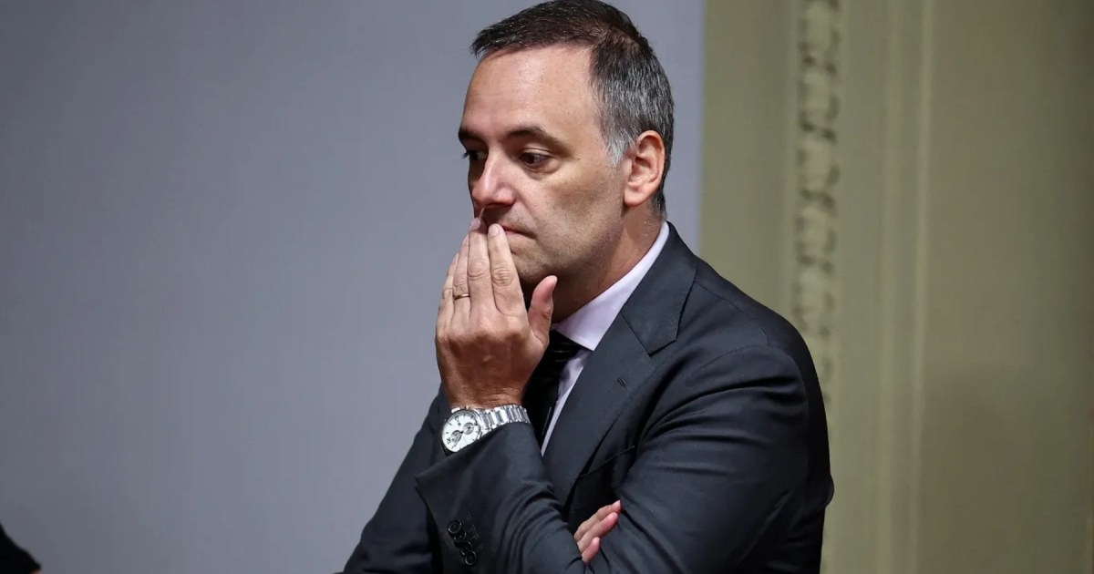 Controversia por la fortuna en bitcoin de Manuel Adorni y su declaración ante la Justicia
