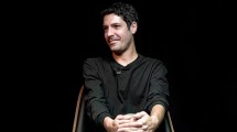 Imagen de De «Caro Pardíaco» a la política de los 90: Julián Kartún será Daniel Scioli en la serie de «Menem»
