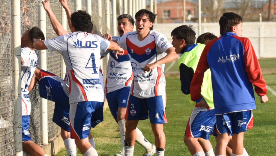 El Mago continúa intratable y quiere pelear en los dos frentes. (Foto: Cary Jorquera - Archivo).