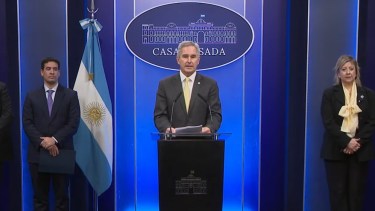 Visita de León XIV a Argentina: Gobierno prepara el operativo para recibir a siete millones de personas, ¿hay feriado?