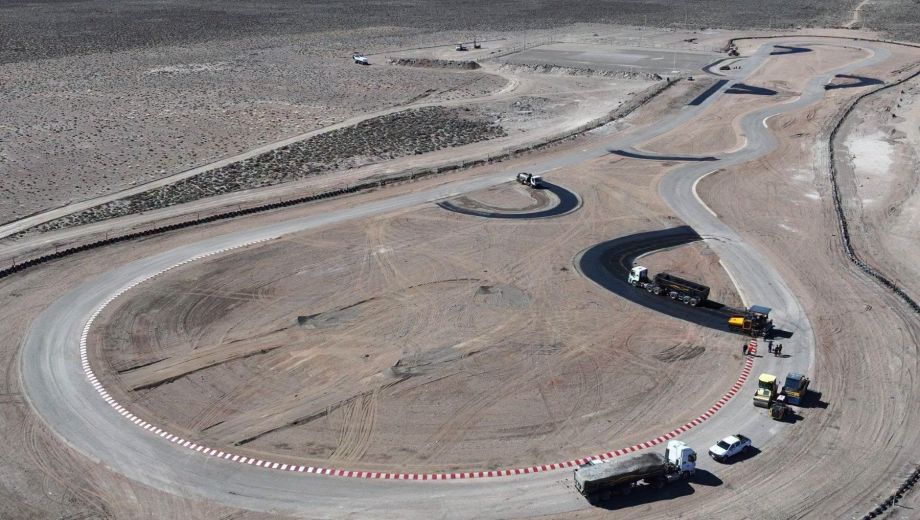 Se viene, se viene....Las obras en el "Noni" están el etapa final. (Municipalidad de Zapala)