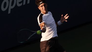 Etcheverry se quedó con el duelo de argentinos ante Navone y está en los octavos del US Open
