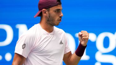Cerúndolo remontó un partido imposible ante Fritz y está en los octavos de final del US Open