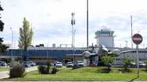 Imagen de La Provincia busca ceder el aeropuerto de Neuquén a Nación para financiar su ampliación