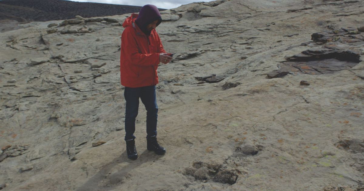 Estudian huellas de dinosaurios de 130 millones de años en Neuquén