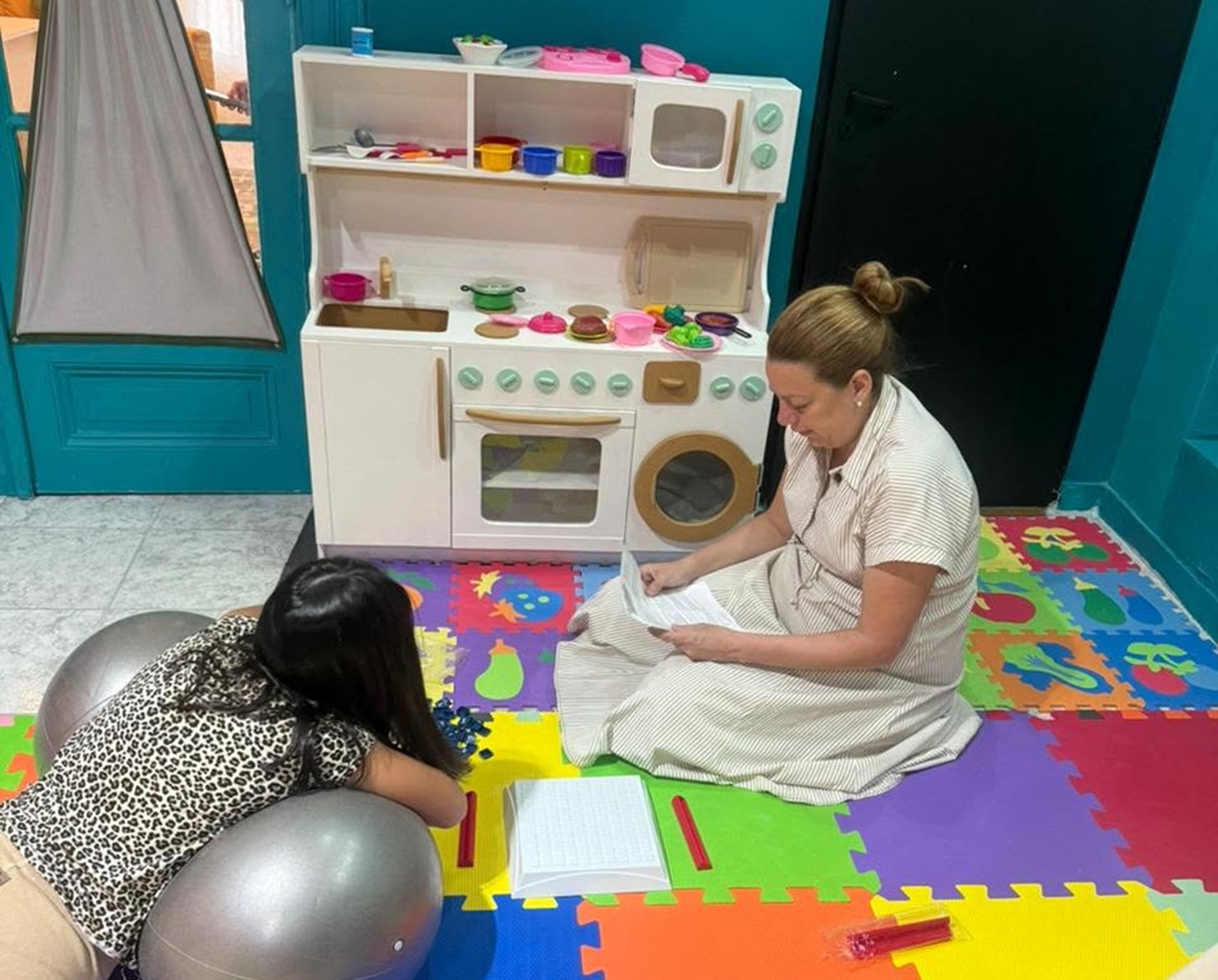 Expertos advierten sobre el impacto de etiquetar a los niños con autismo