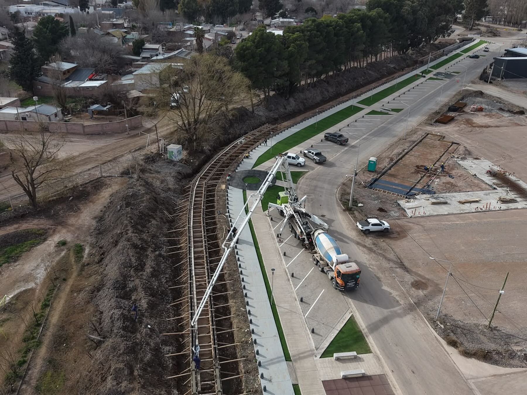 Finalizan las obras del canal de Añelo, ahora rumbo a un nuevo paseo