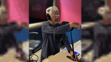 Violento asalto a Bobby Flores en su casa: el comunicado de Rock &amp; Pop y el crudo relato del conductor