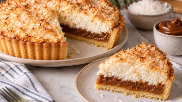 Tarta soufflé de coco y dulce de leche: receta fácil y lista en pocos pasos