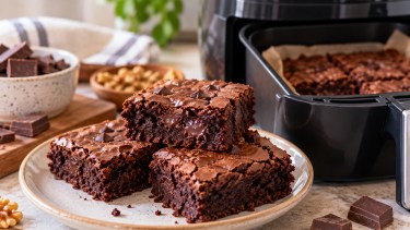 Brownies en airfryer: el secreto para que queden húmedos por dentro y no se sequen