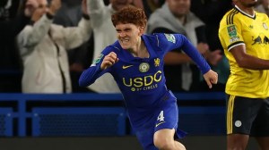 Con Dibu Martínez en el banco, Colo Barco anotó su primer gol en el Chelsea