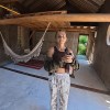 Imagen de "Me animé": Ina construyó su refugio de piedra y barro en un paraíso de las sierras de Córdoba