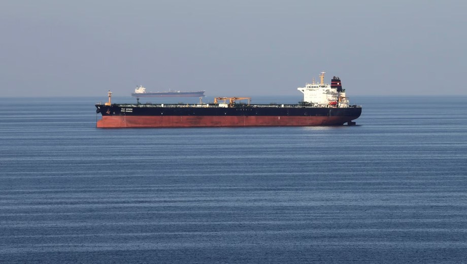 Buques petroleros navegan bajo alerta en el estrecho de Ormuz tras los recientes ataques con proyectiles en rutas comerciales clave. (Foto: gentileza)