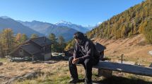 Imagen de Tejas nazis, balas y otras sorpresas: lo que encontró un carpintero bahiense al restaurar casas de 200 años en Suiza